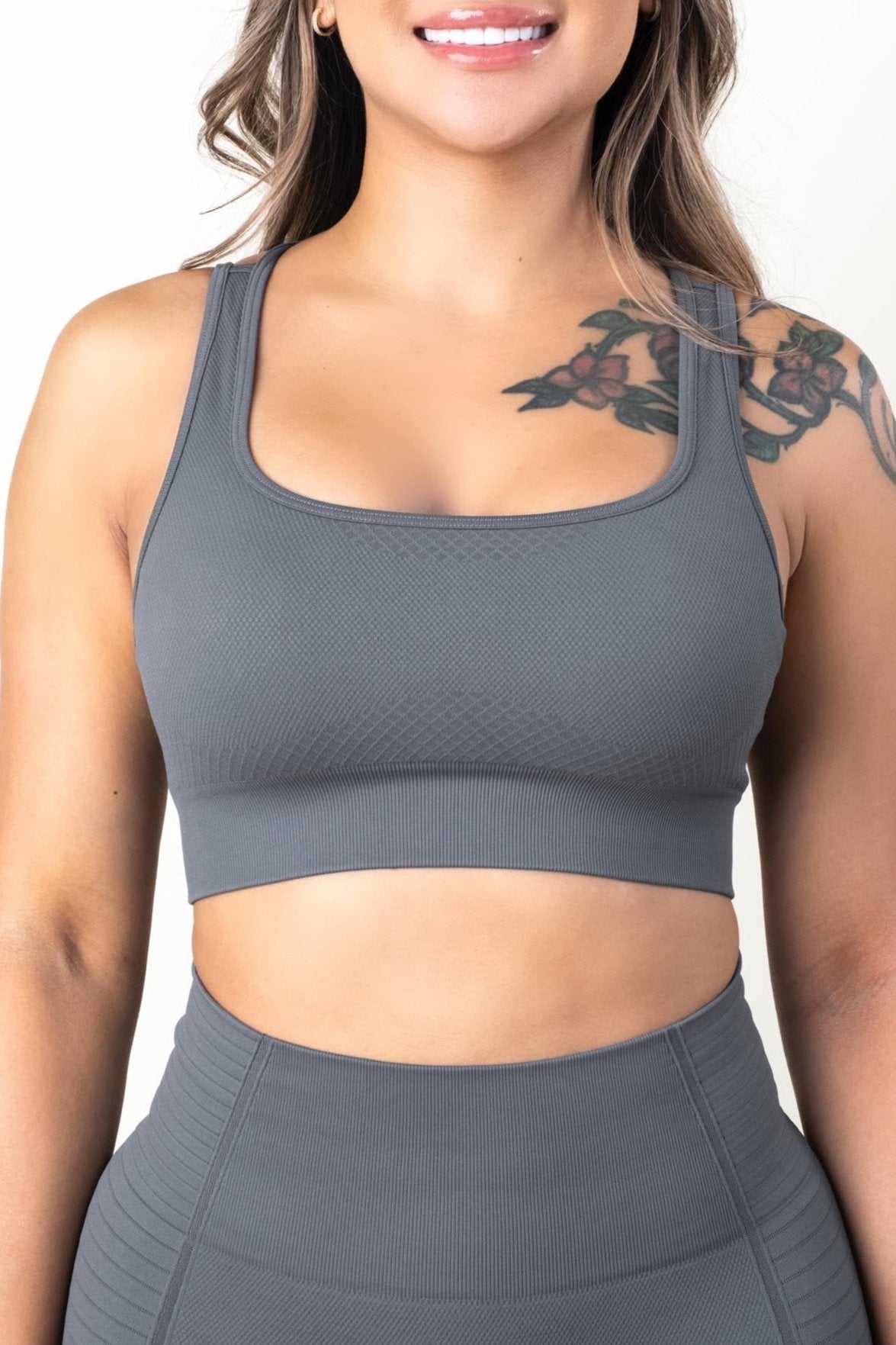 Vivian Sports Bra